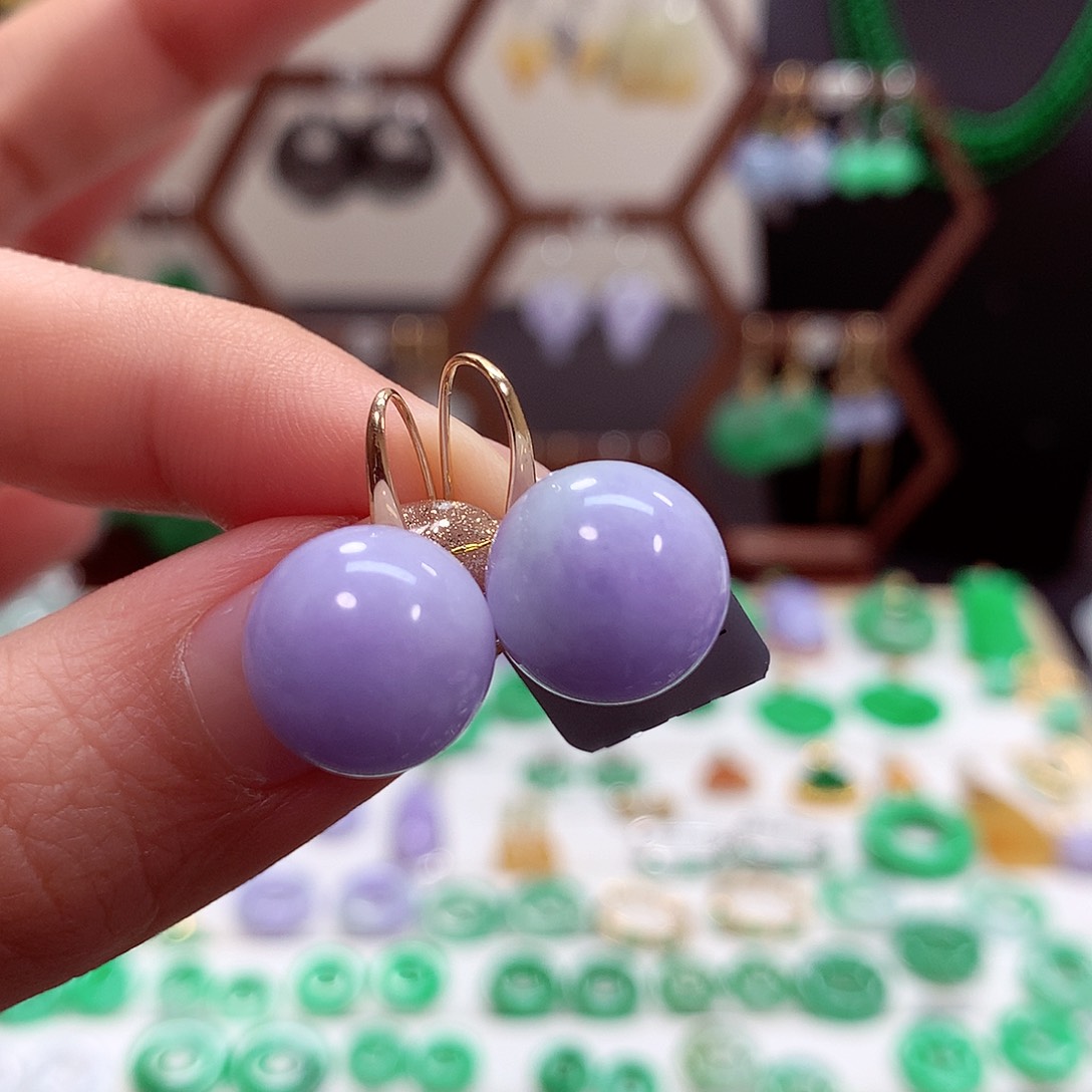 翡翠耳饰18K金镶嵌天然翡翠