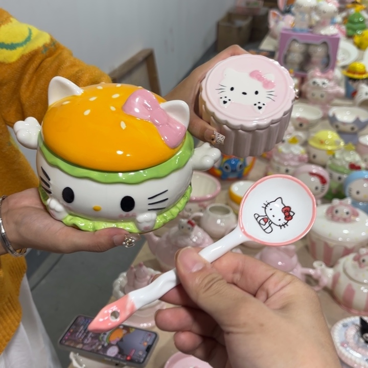 在这一年里我们一起加油紫砂