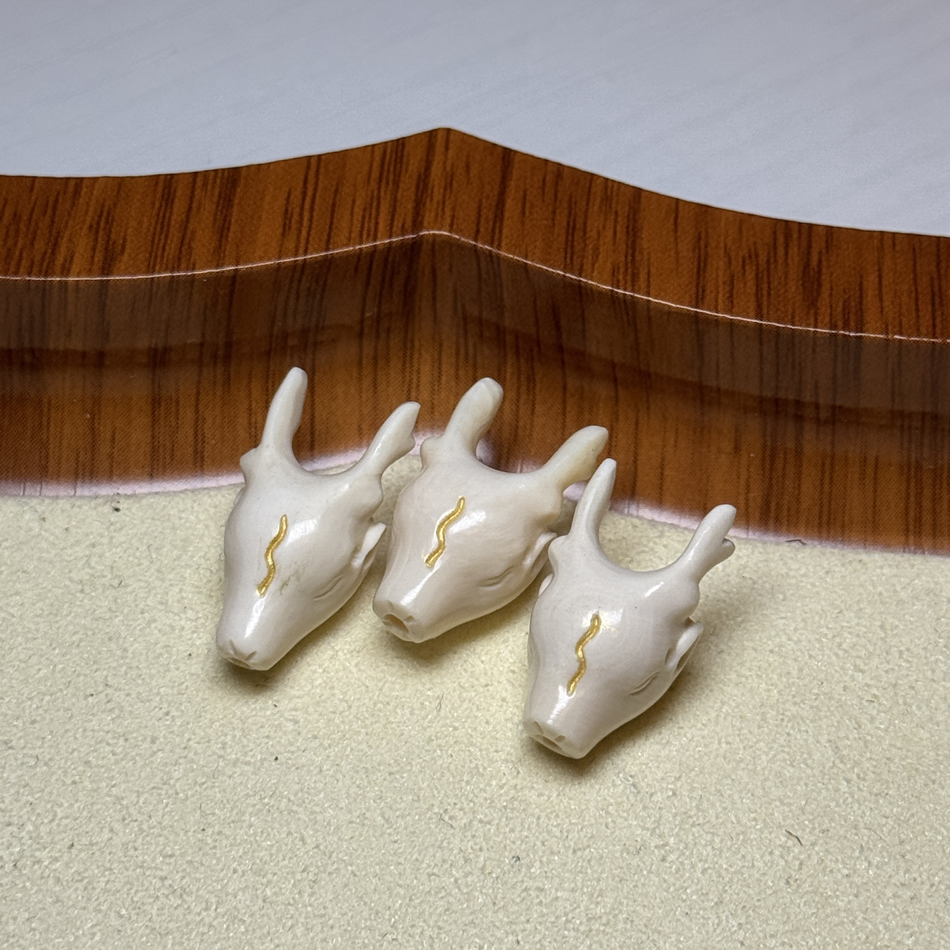 猛犸鹿角三通一物一图（单个）