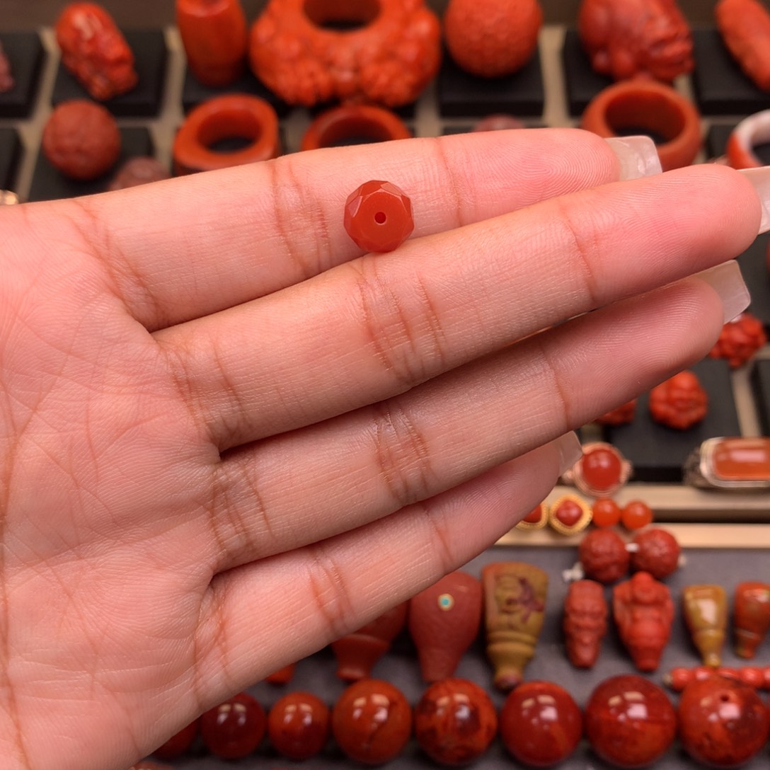 南红玛瑙未镶嵌无相隔片8+