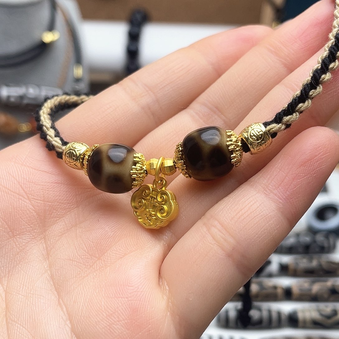 玛瑙/玉髓颈饰合金