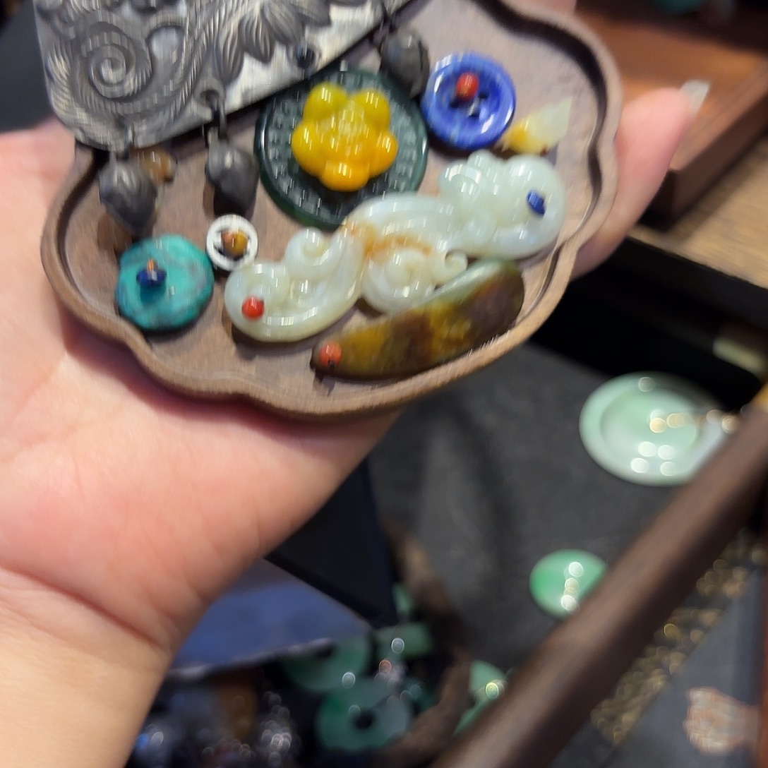 翡翠未镶嵌颈饰原创