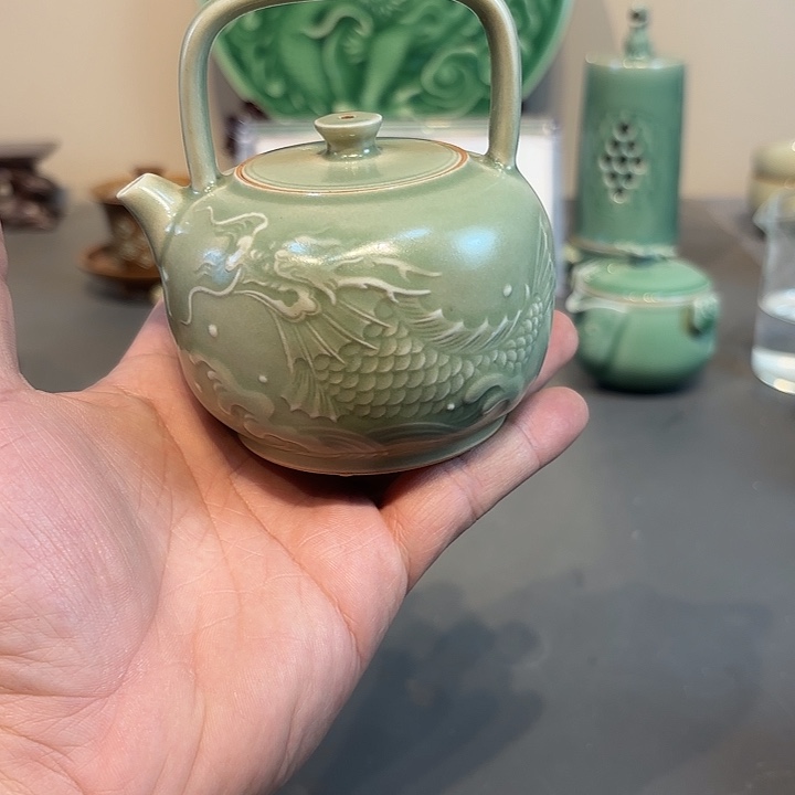 瓷片马****朗龙泉青瓷福利青瓷