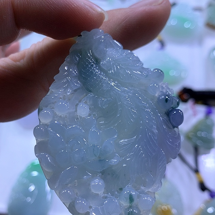 翡翠颈饰未镶嵌天然翡翠A货吊坠