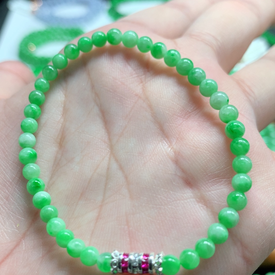 翡翠未镶嵌手链翡翠