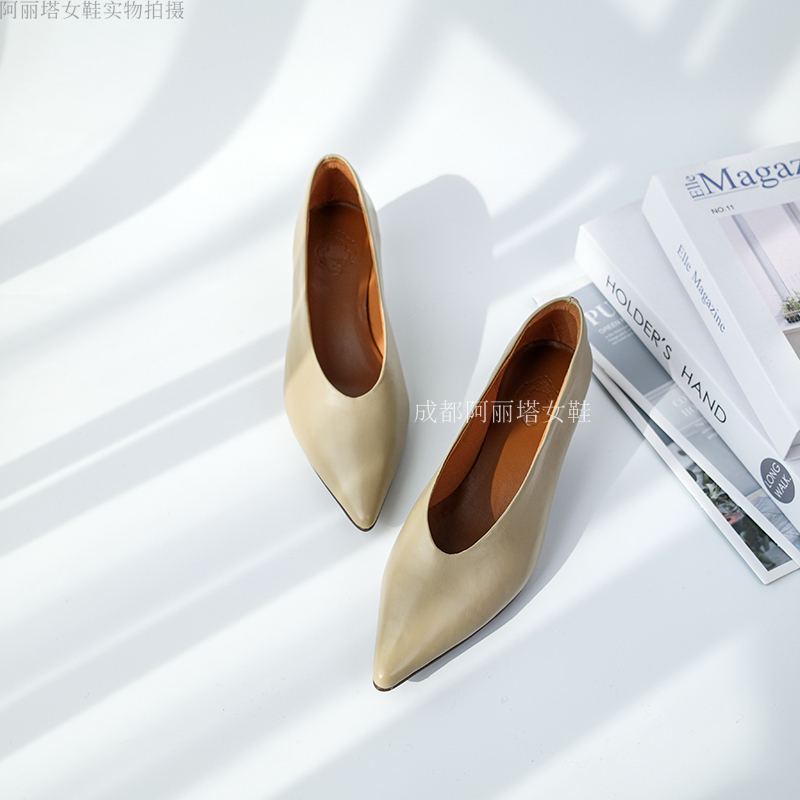 阿丽塔女鞋~3.5cm尖头细跟浅口单鞋简约气质百搭舒适真皮女鞋