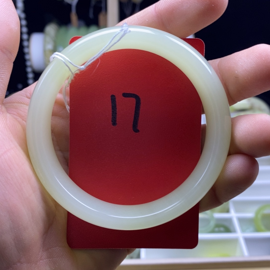 蛇纹石玉未镶嵌手镯59.9