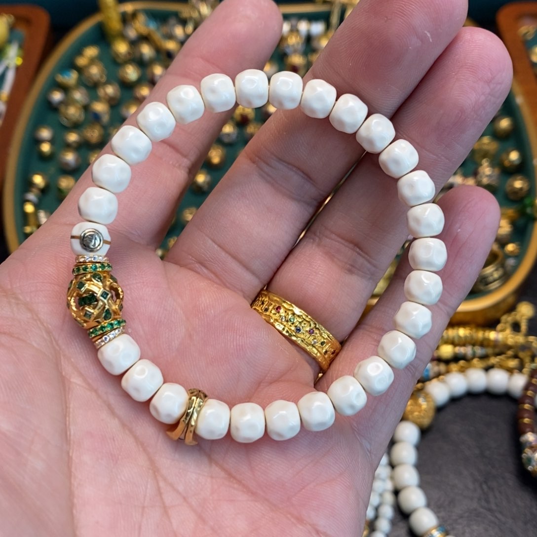 合成立方氧化锆手链足金镶嵌