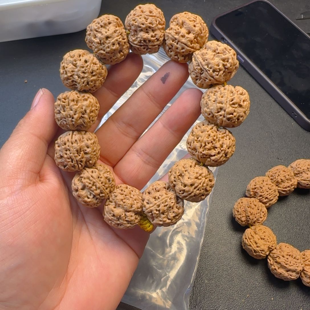 金刚菩提手串(***)方墩梅花金刚菩提