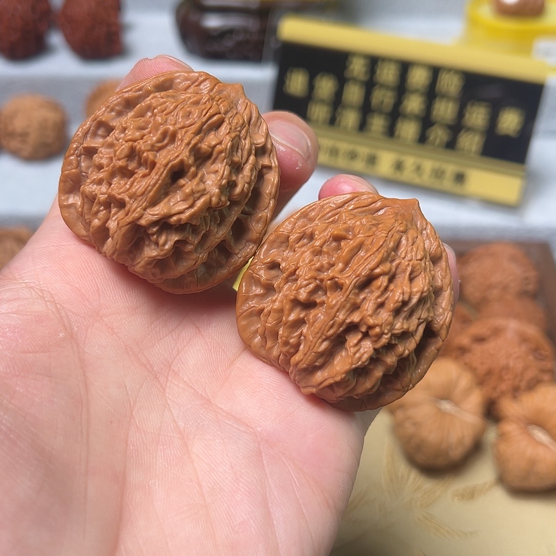 把件文玩核桃毕业级 43+麦穗虎头 全品