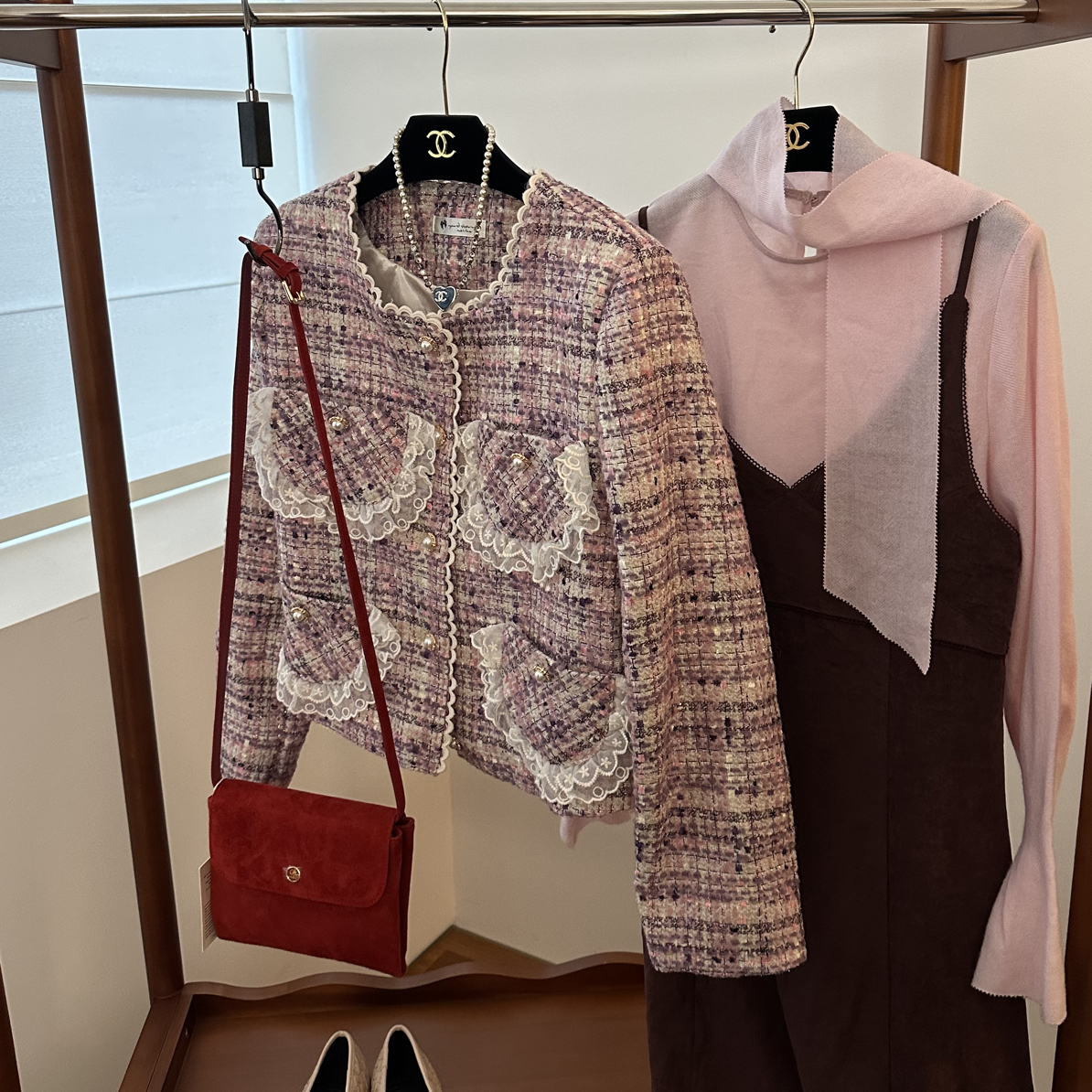 “蕾丝花边口袋小香香”洋气粗花呢短款小香外套～