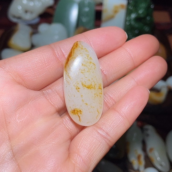 和田玉颈饰未镶嵌卡****西