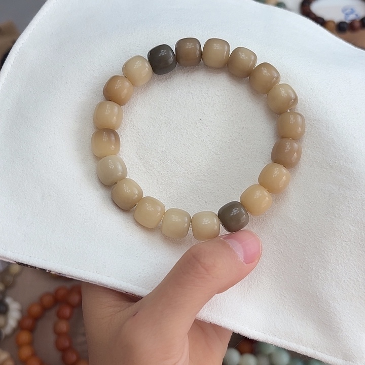 菩提根/象牙果手串卡11绒抛干磨