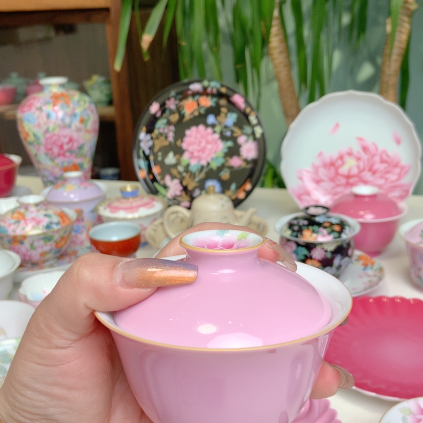 【闪购商品】努****。景德镇陶瓷学院美术系