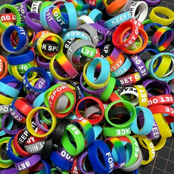 弹弓防滑圈黑色浮雕款逼格圈鱼竿防滑圈彩色逼格圈