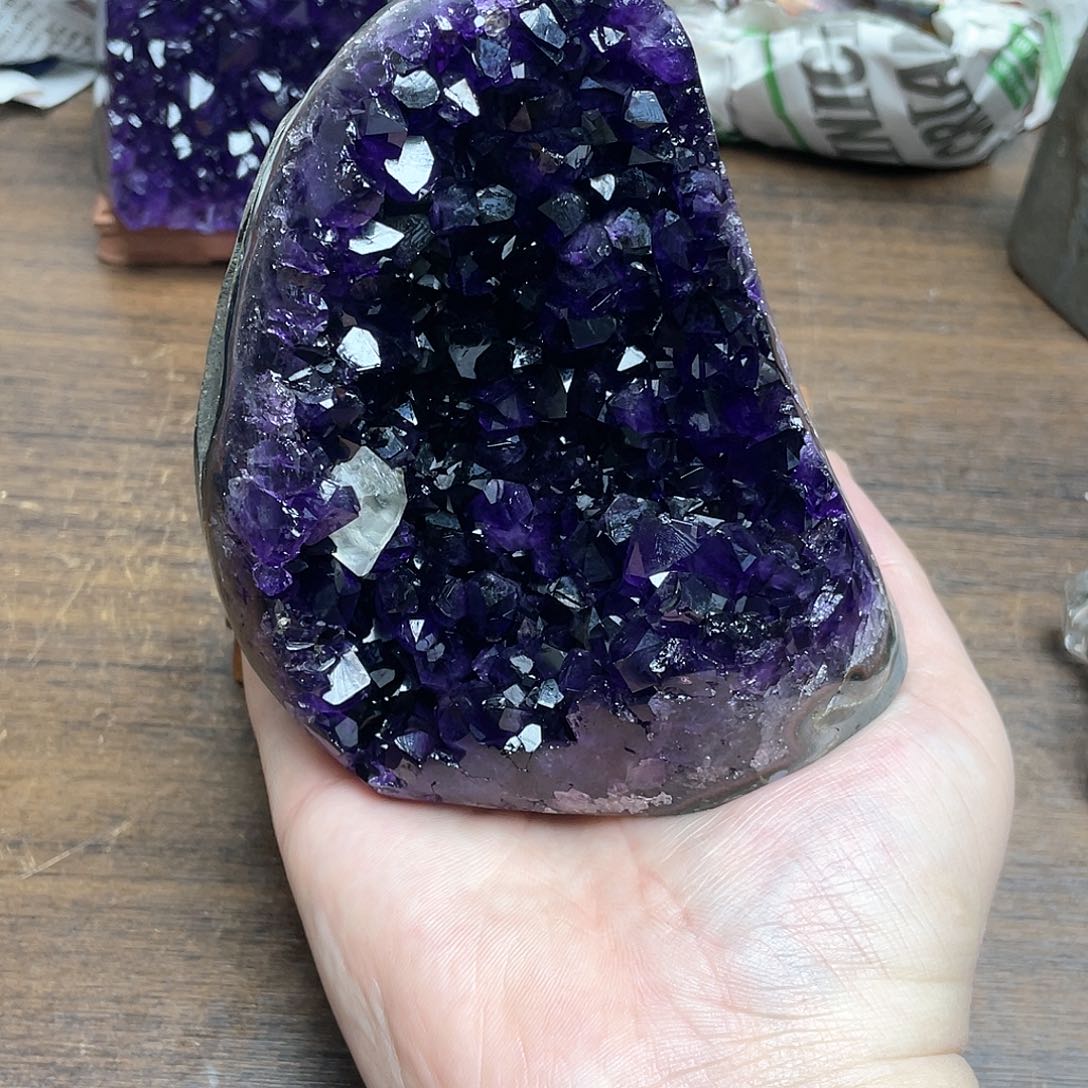 紫晶大型摆件（非配饰）未镶嵌