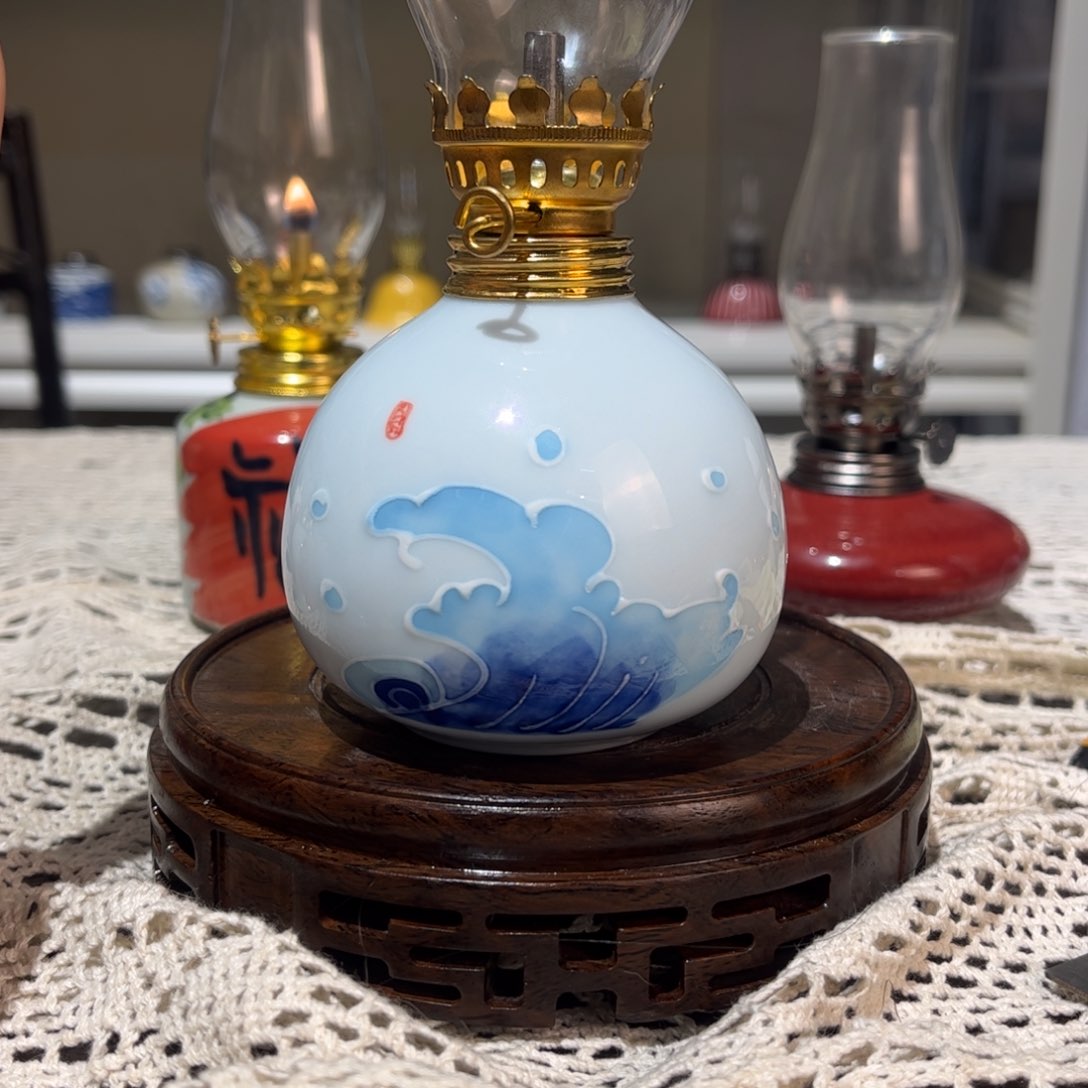 摆件景德镇陶瓷香薰灯