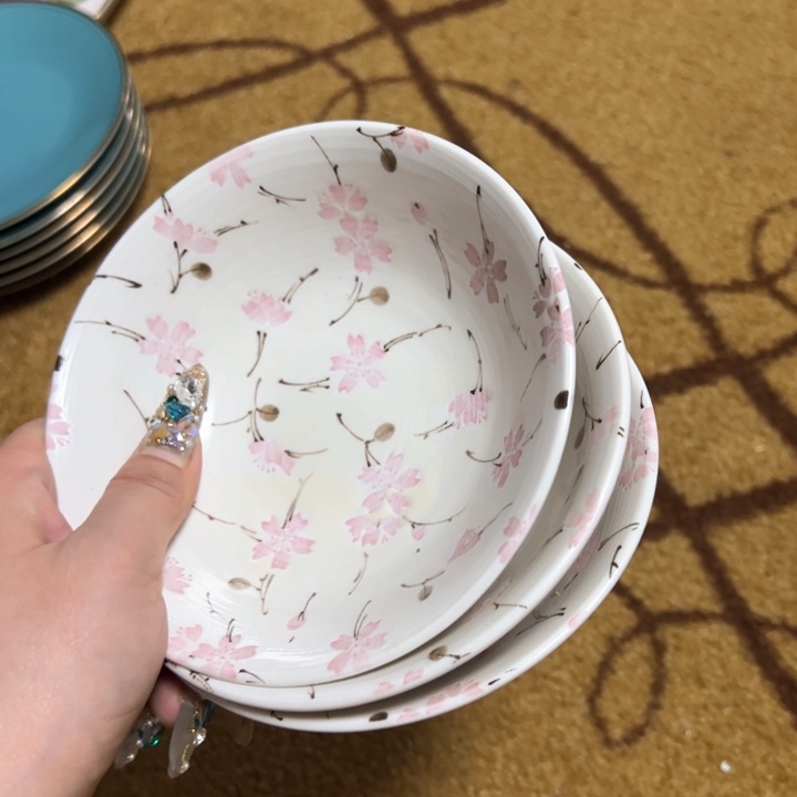 盖碗瓷器直播放漏中