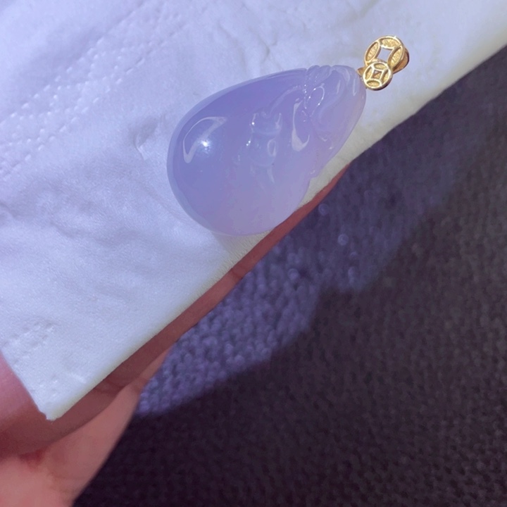 翡翠18K金镶嵌颈饰翡翠