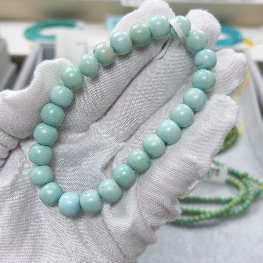 绿松石绿松石未镶嵌