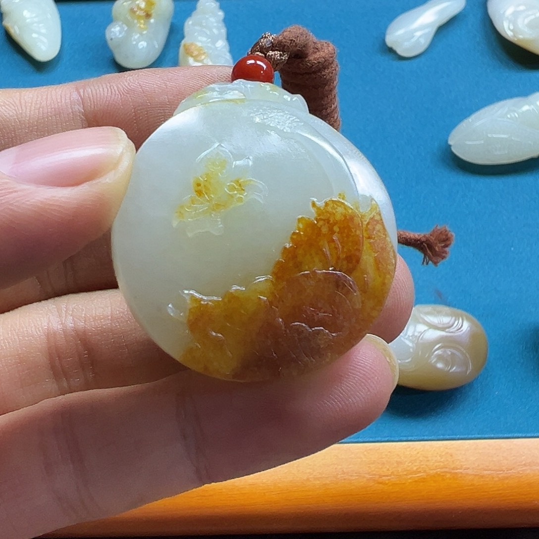 和田玉（糖玉）未镶嵌珠宝半成品