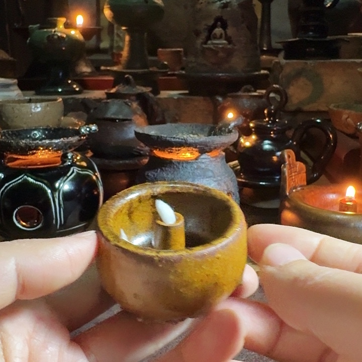 辰***景德镇陶瓷小油灯