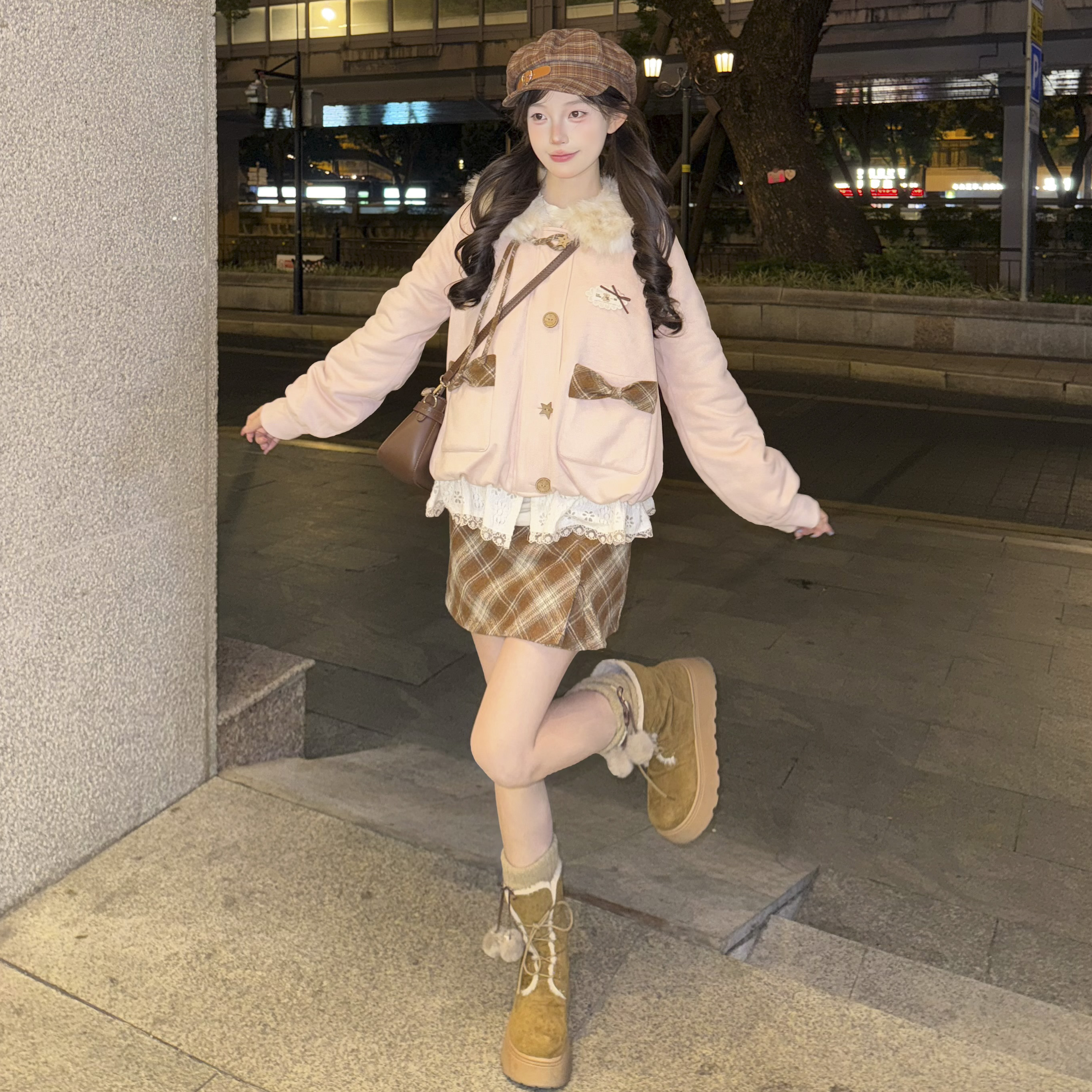桔梗house 草莓甜巧 甜美粉咖撞色毛领蕾丝花苞加厚夹棉冬季棉服