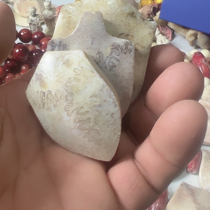 j***k花岗石铁合金养殖鹿骨制作三届牌