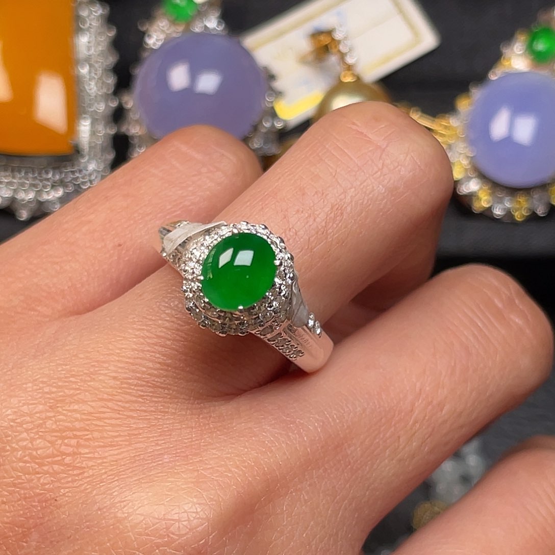 定制翡翠未镶嵌晓*?戒指