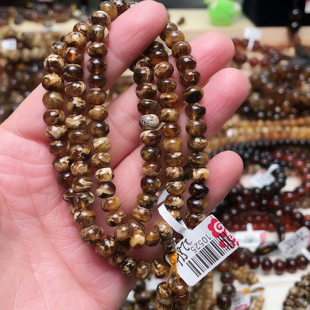 琥珀裸石未镶嵌小*七10525