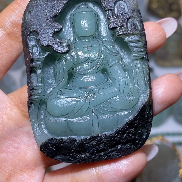 小***子定制翡翠未镶嵌定制翡翠a货