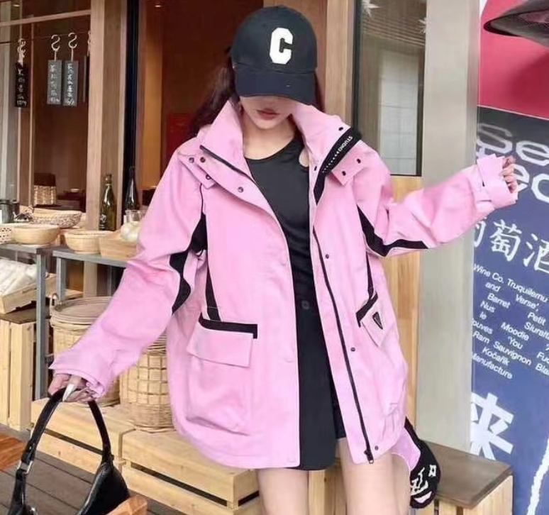 【南油玲姐】粉色冲锋衣连帽新款外套WT6636