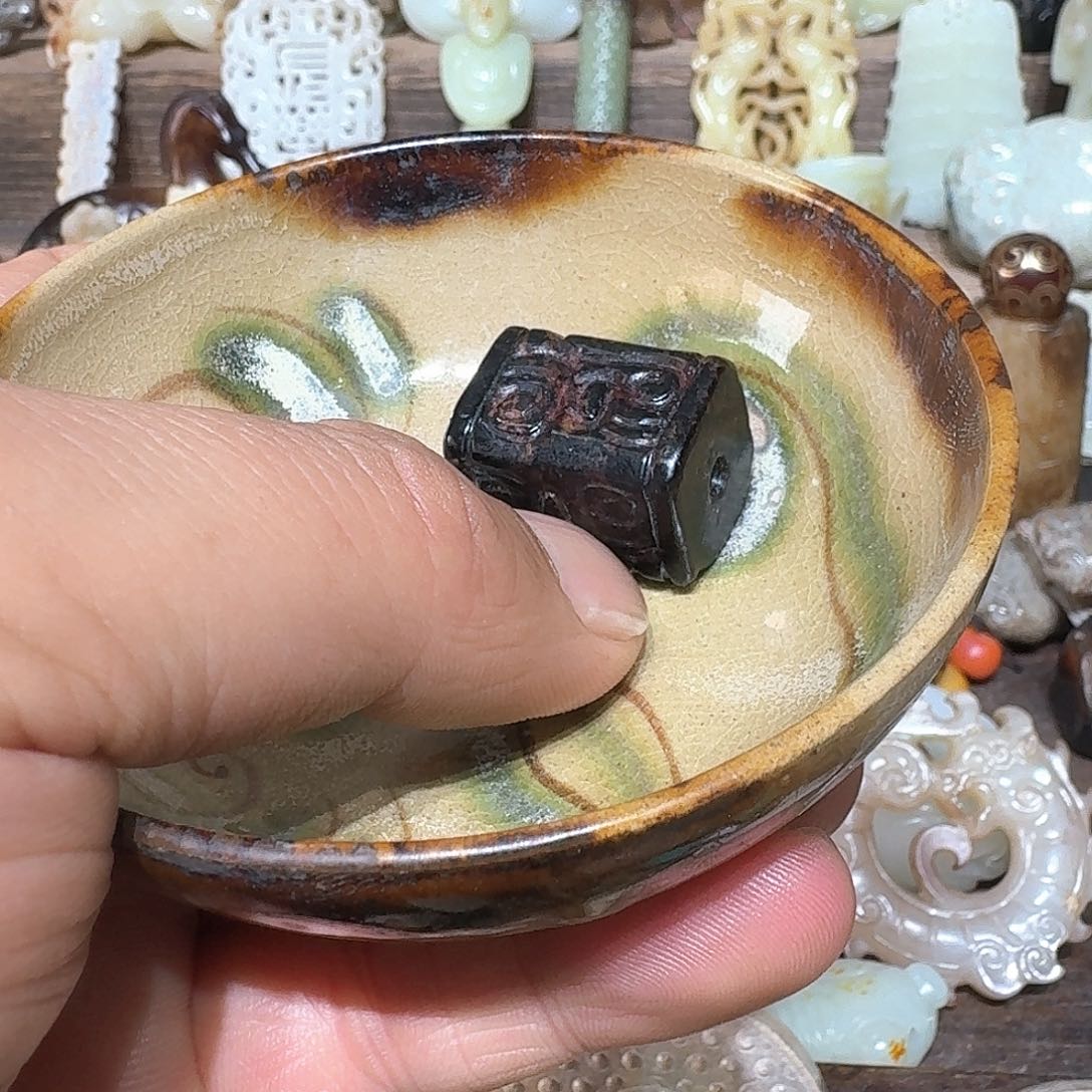 瓷片近***人q shi l lv t