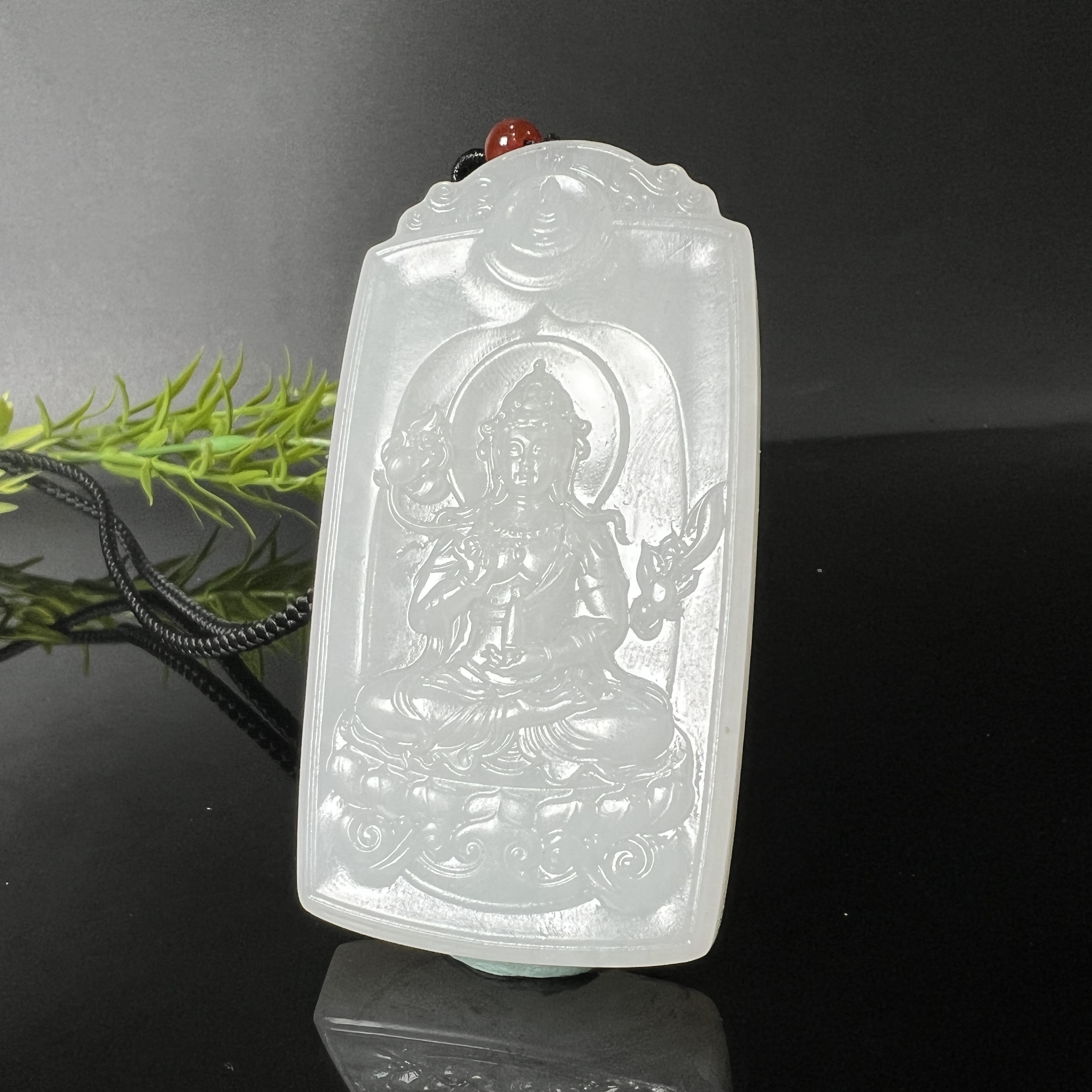 1219GC8881和田玉挂件