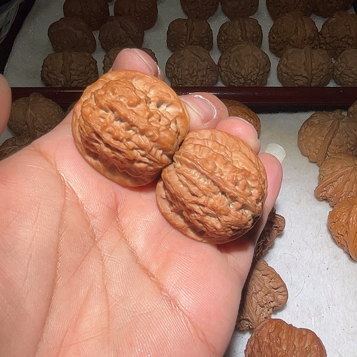 接***人木38血麒麟。        