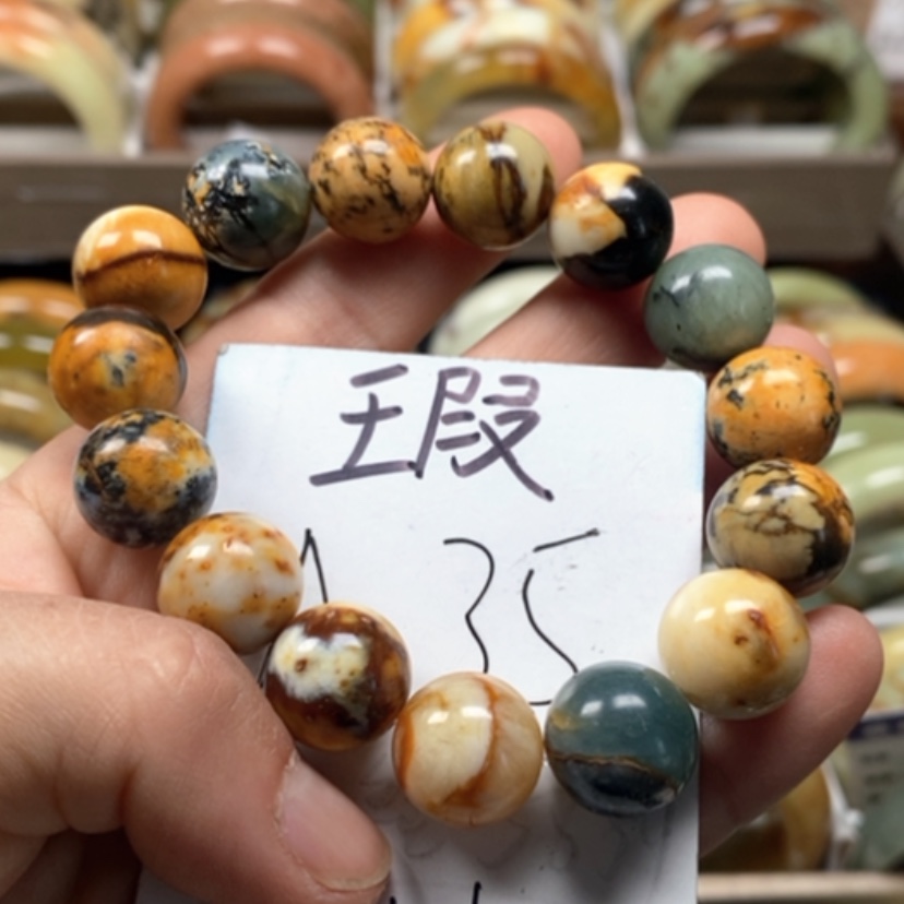 【闪购商品】蛇纹石玉手镯未镶嵌