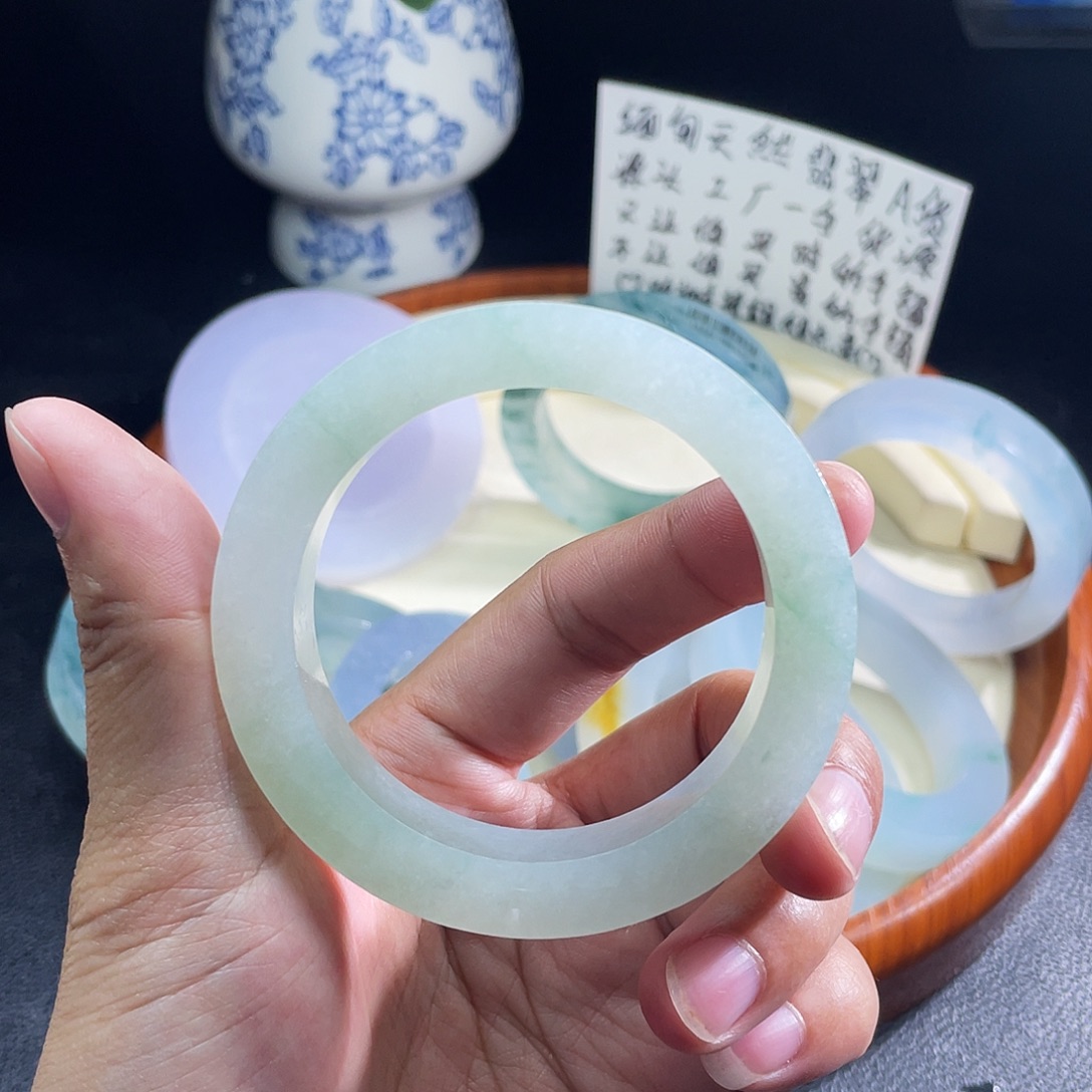 定制翡翠未镶嵌缅甸天然翡翠A货52-54