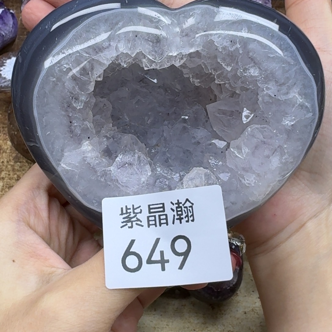 未镶嵌水晶大型摆件（非配饰）