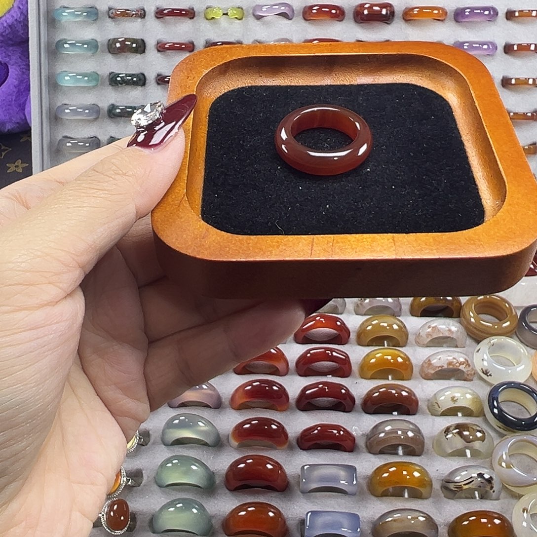 玛瑙/玉髓未镶嵌戒指B18不退换18.9港20