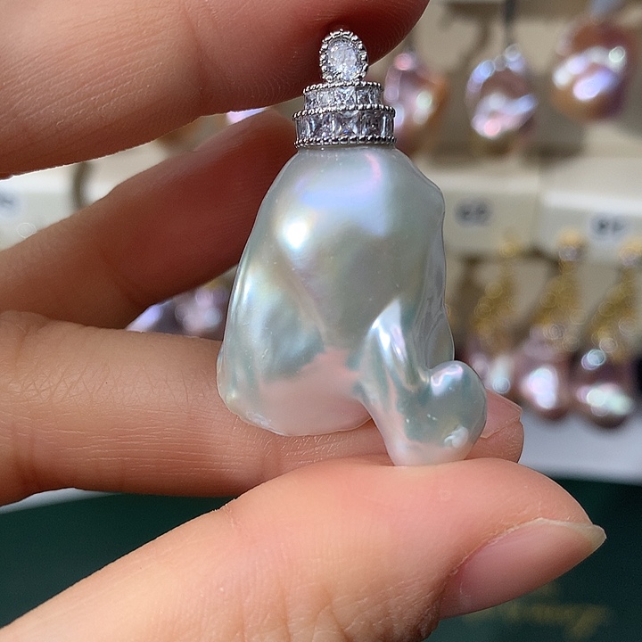 未镶嵌颈饰淡水珍珠