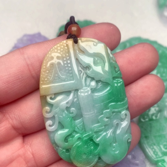 翡翠吊坠(不含链)未镶嵌