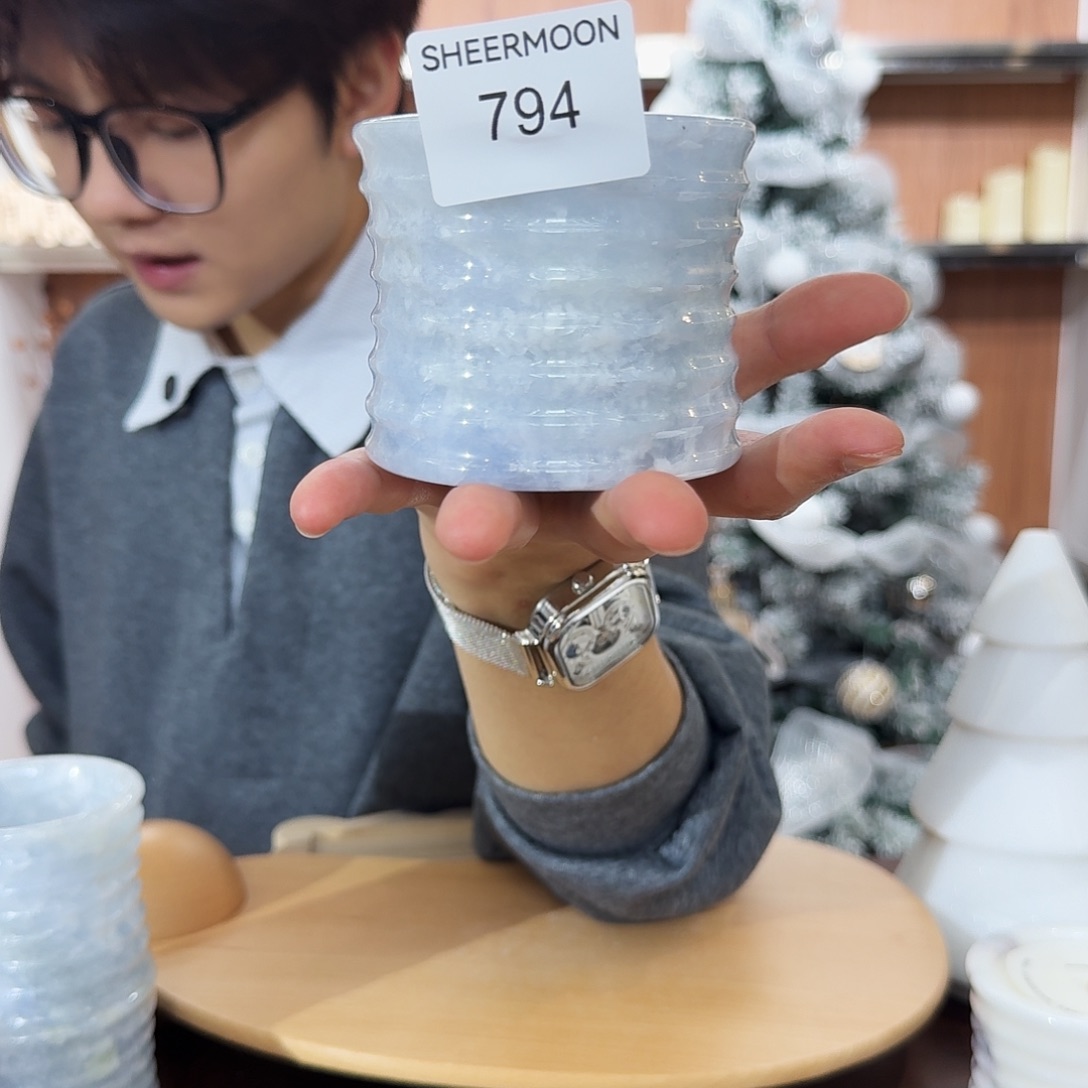 张***D大理石794。   蓝水晶罗意威