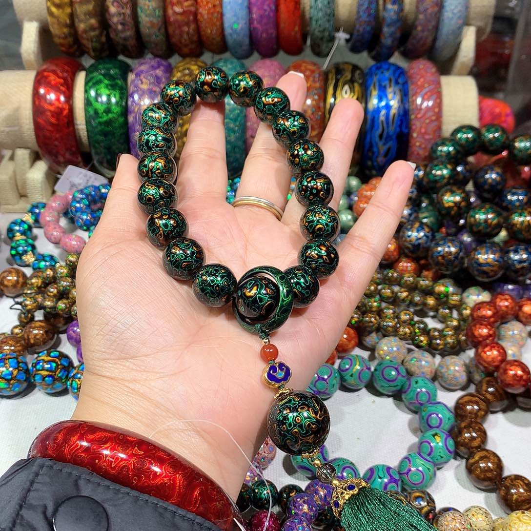 大漆珠……娇……………………