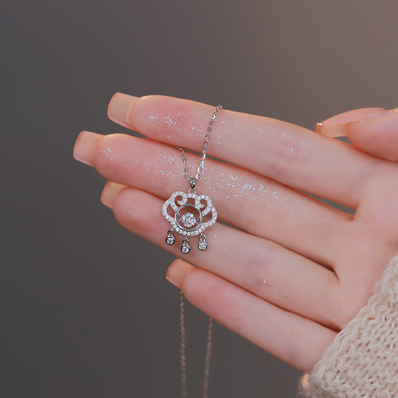 坠链均925银合成锆石   S925银高端轻奢爆款如意锁项链（026）