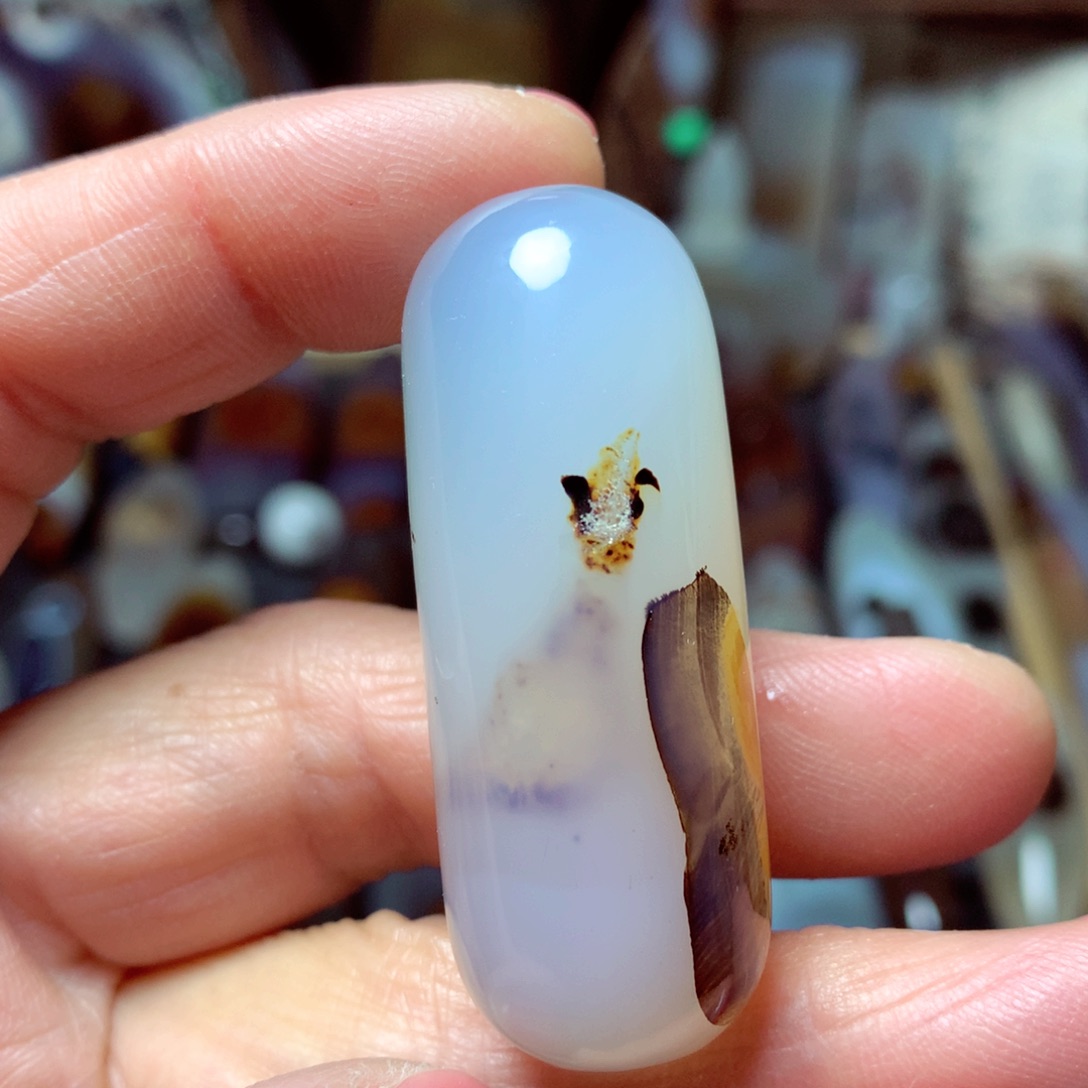 玛瑙/玉髓颈饰未镶嵌