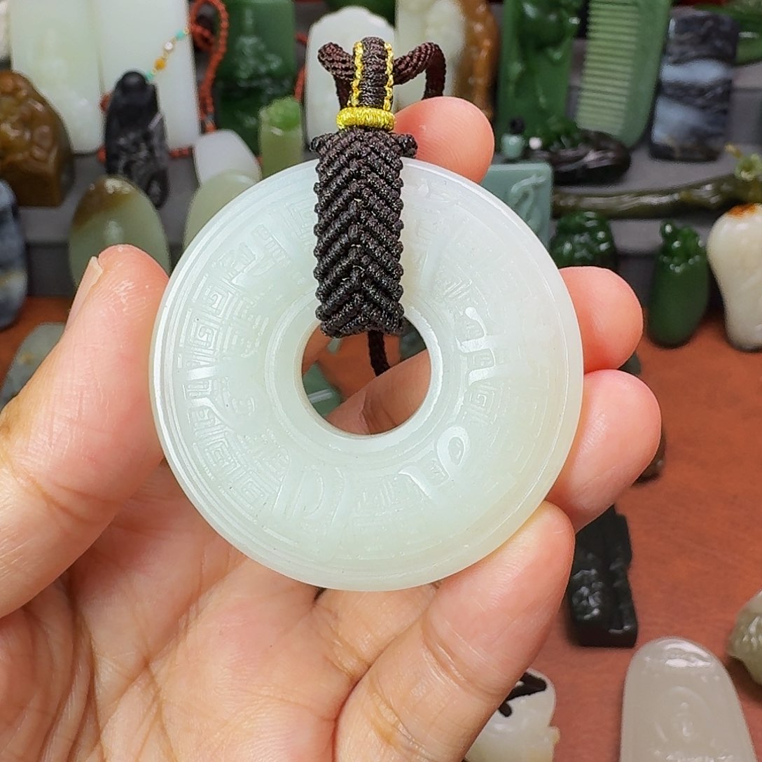 和田玉未镶嵌颈饰K*罗