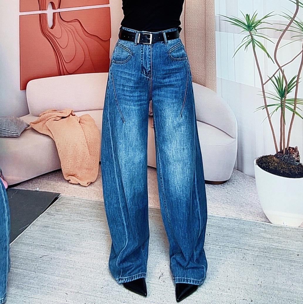 韩熙家 2025春季洋气时尚圆弧口袋设计微跨斜压线牛仔裤复古弯刀