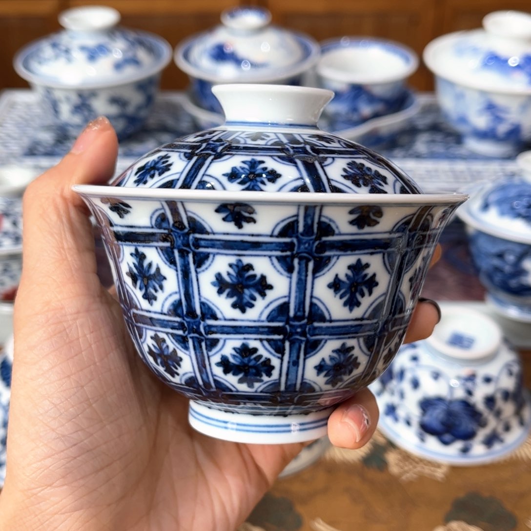 微瑕盖碗。。。。。。。。。。。。。。