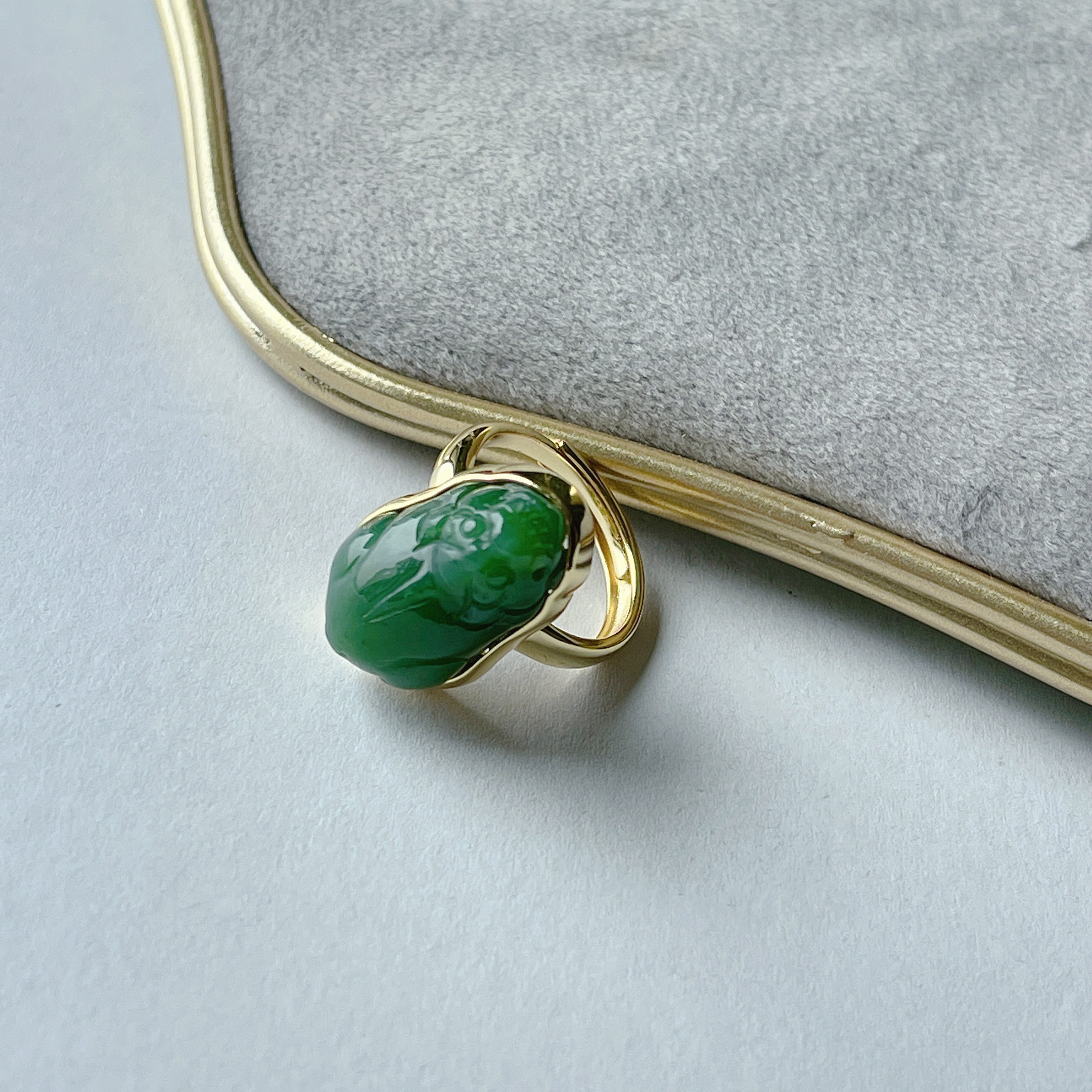 晶莹满楼【春季上新】和田玉碧玉s925银镶貔貅戒指气质时尚绿色女士