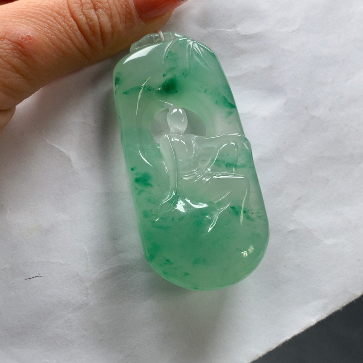 【闪购商品】石英质玉颈饰未镶嵌芳*